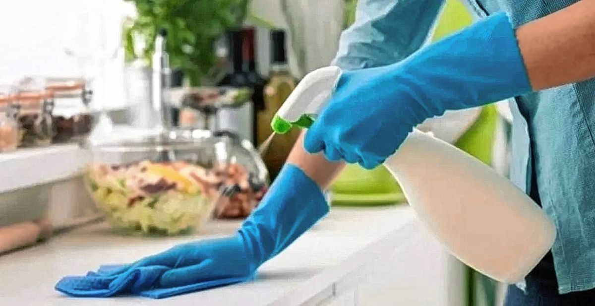 Definen un nuevo aumento salarial para el personal doméstico