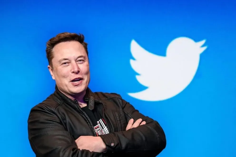 Twitter, en crisis: renunciaron cientos de empleados y Elon Musk cierra oficinas