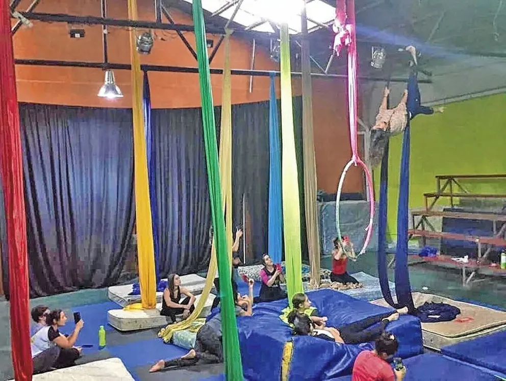 Festival por los derechos con circo, títeres y música para niños
