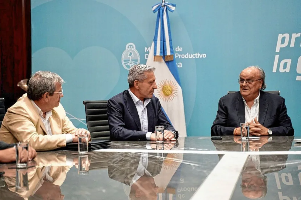 Gestiones de Chubut ante Nación: compensación por zona desfavorable, y reembolsos por puertos patagónicos