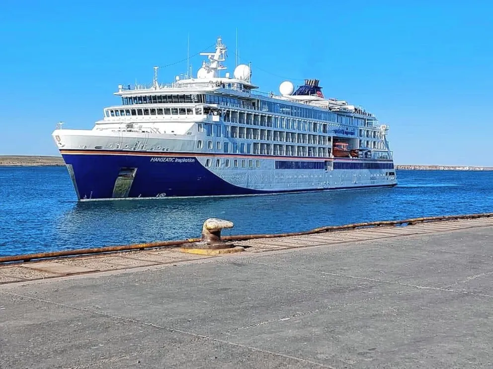 Ingresó a Puerto Deseado el primer crucero del año