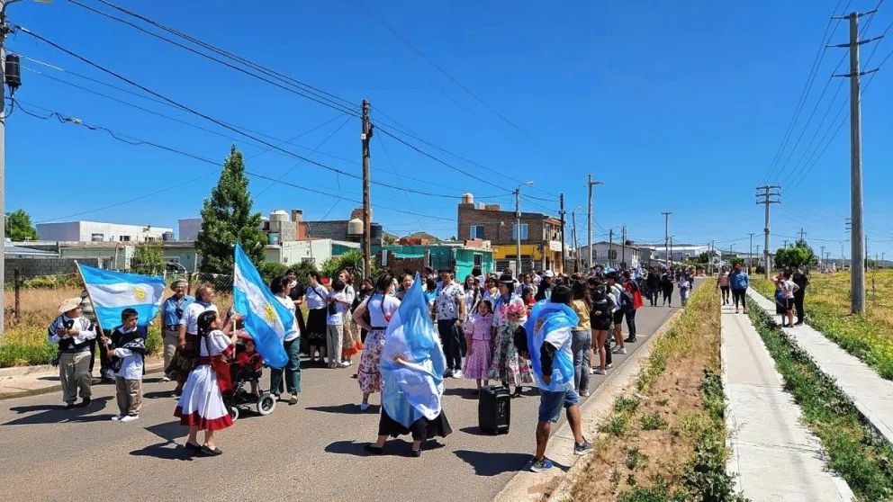 Ciudadela logró amplio apoyo y revivió el tradicional desfile del barrio gaucho