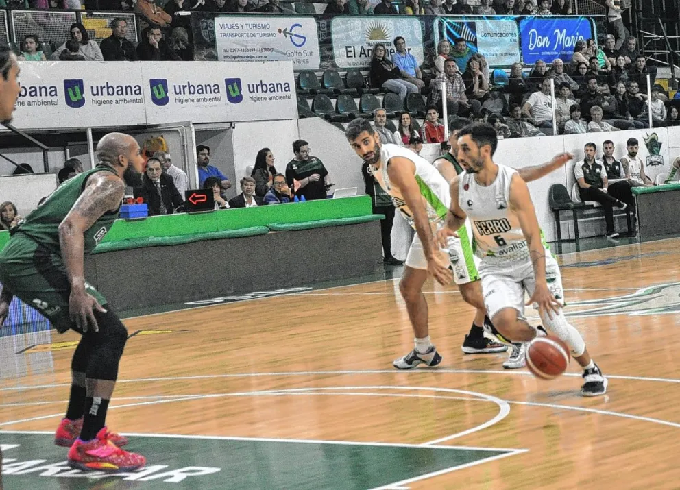 Gimnasia y Ferro se enfrentan ahora en Buenos Aires