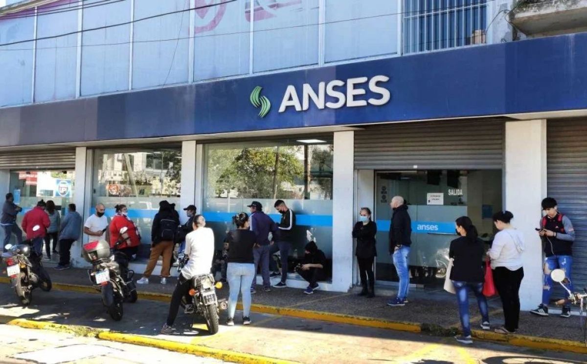 Oficial: las asignaciones familiares suben 15,62% desde diciembre