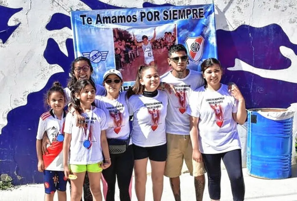 Llanquín y Licanqueo se impusieron en el homenaje a “Pecas” Álvarez