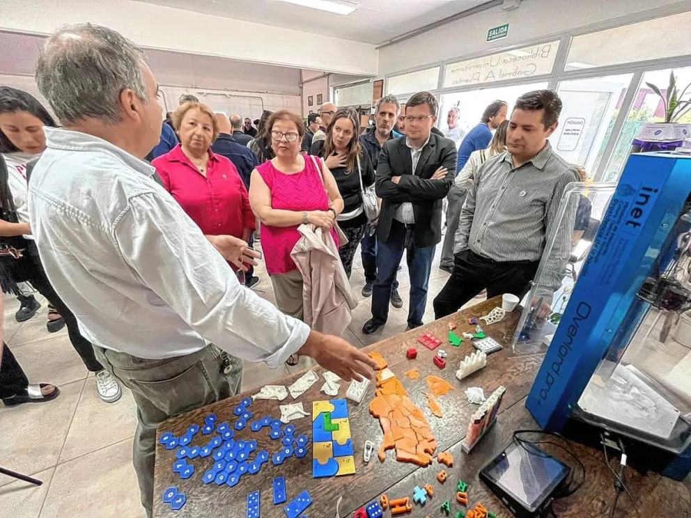 La UNPSJB acordó con el Gobierno el desarrollo de impresiones en 3D