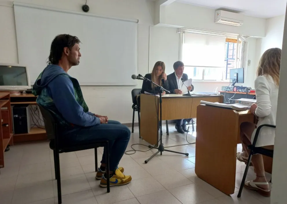 Romero habría intentado huir de la ciudad cuando fue detenido y le dictaron dos meses de preventiva