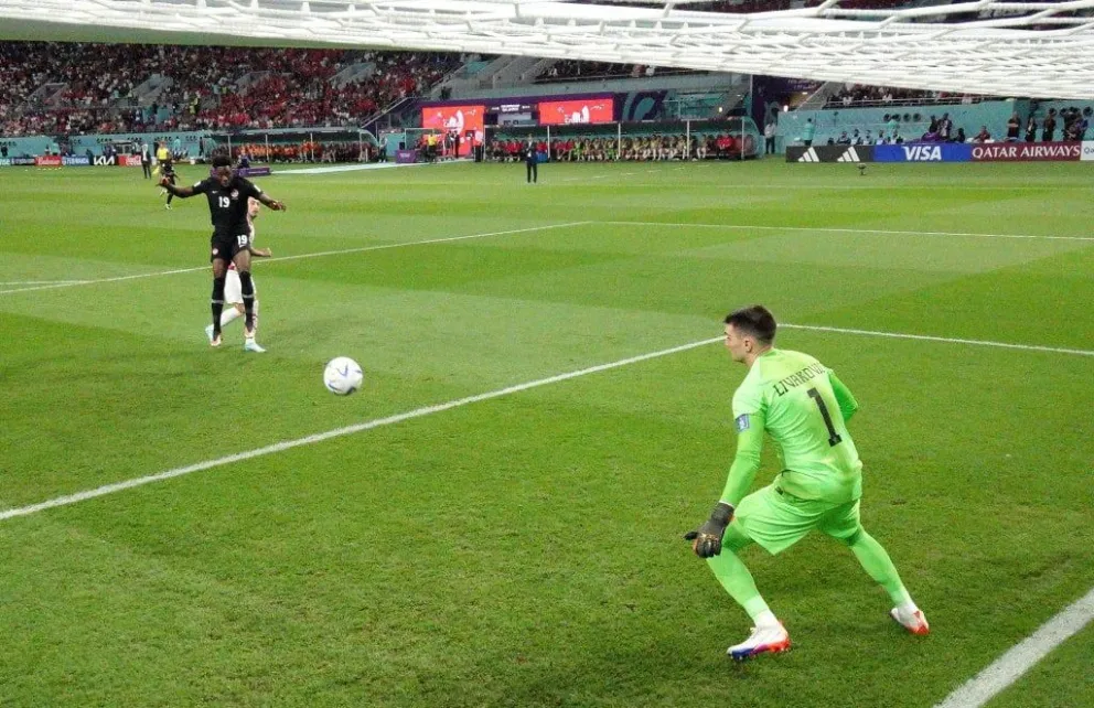 Video: así fue el primer gol de Canadá en un Mundial, al minuto de juego frente a Croacia