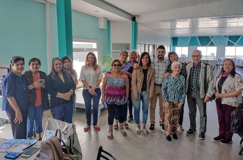 Segundo curso de tecnología digital para adultos mayores