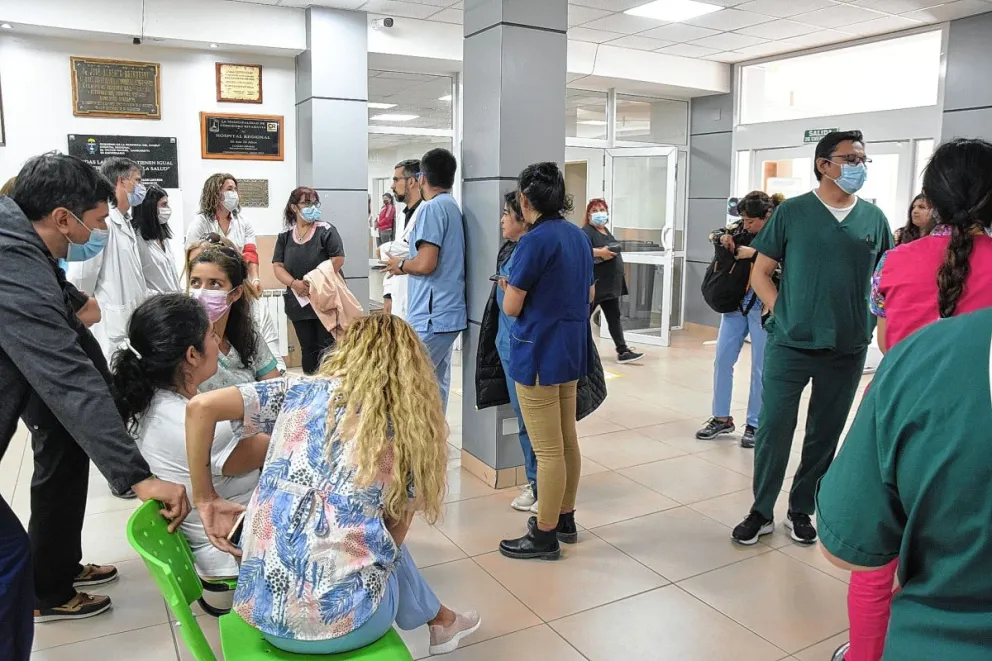Si no hay soluciones, médicos realizarán un paro en toda la provincia el viernes