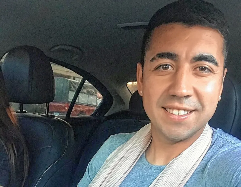 José Chacón con fractura en el brazo izquierdo