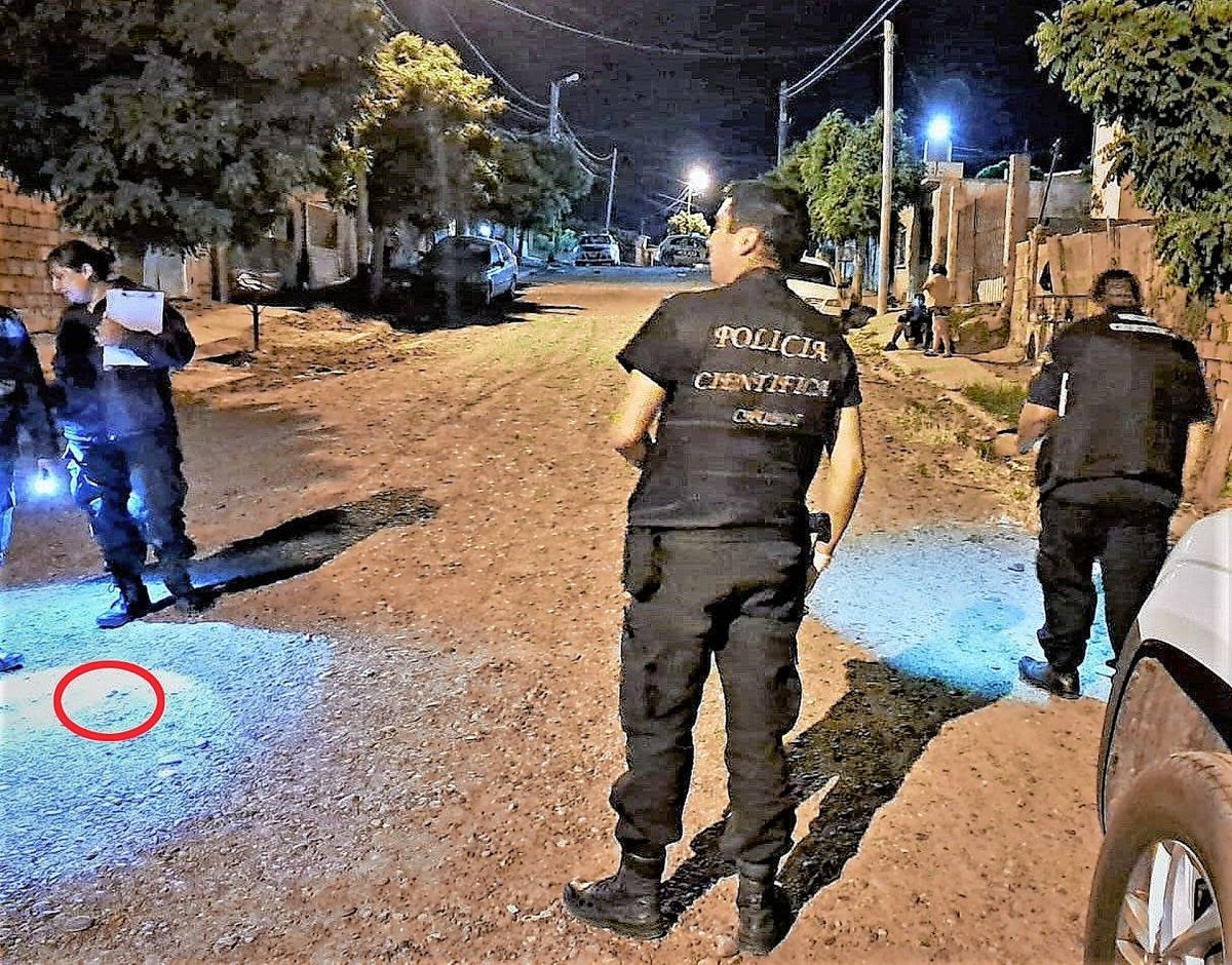 Trelew: Atacaron a balazos una casa cuando había niños jugando cerca