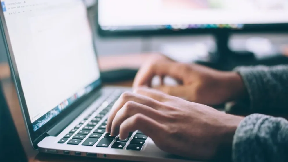 El Gobierno convoca a capacitaciones gratuitas en competencias digitales y tecnológicas