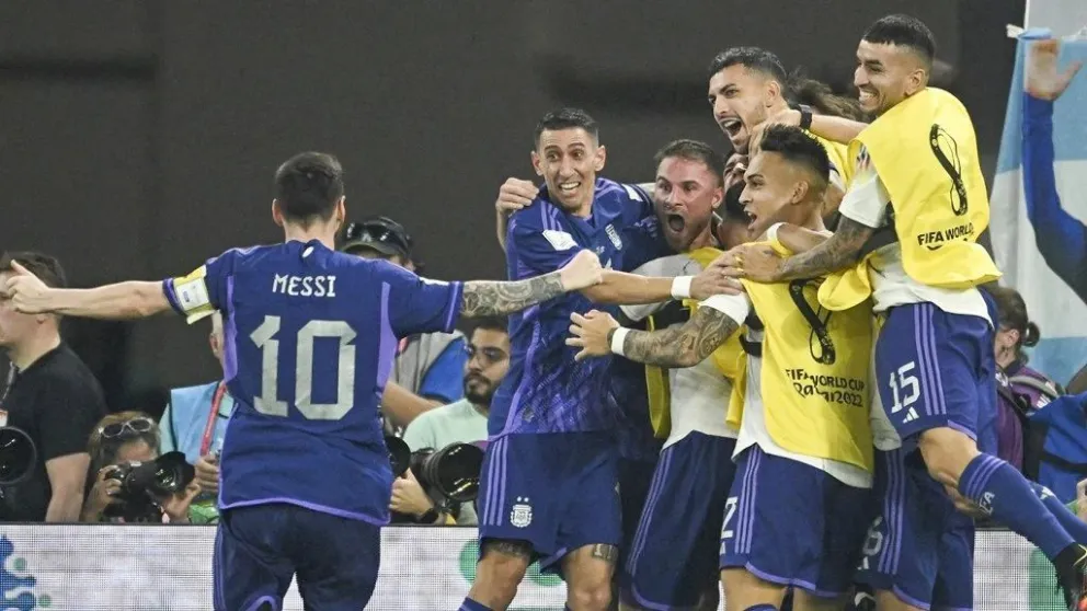 Argentina venció a Polonia, terminó primera del Grupo C y se clasificó a octavos de final