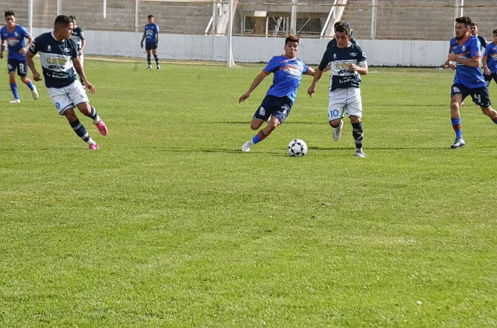 C.A.I. y Newbery juegan en Laprida
