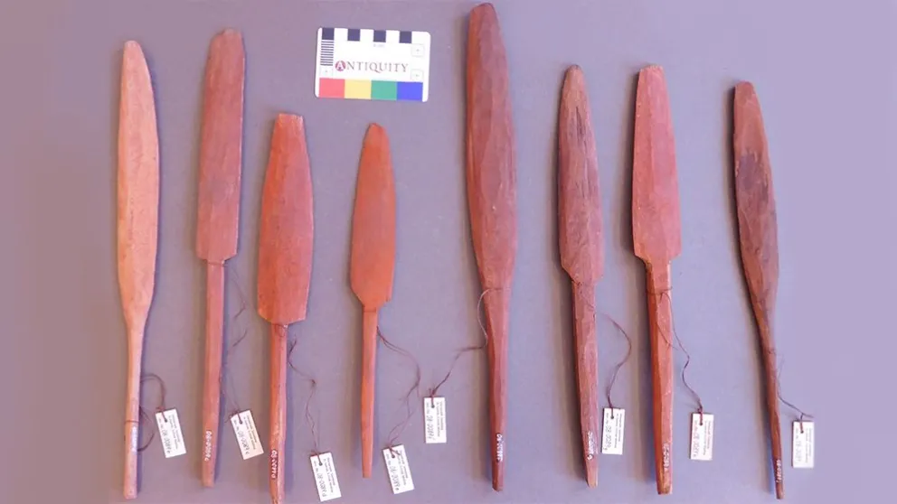 Hallan colecciones etnográficas fueguinas de 100 años de antigüedad en museos europeos