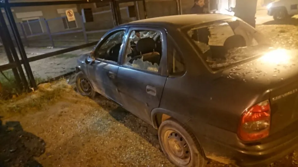 Le hizo un comentario a la suegra de su amigo y le dieron una paliza 