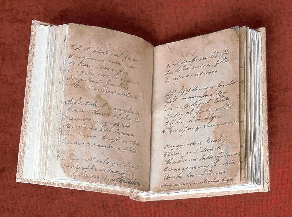 El borrador del Martín Fierro, una joya de la literatura argentina, guardado en el Museo Histórico Nacional