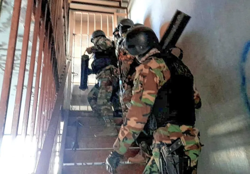 Megaoperativo contra la venta de drogas en la ciudad de Caleta Olivia
