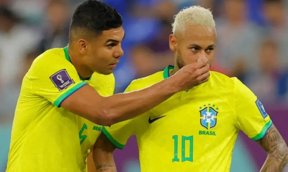 Qué le puso Casemiro a Neymar en la nariz: la imagen de la que habla el mundo
