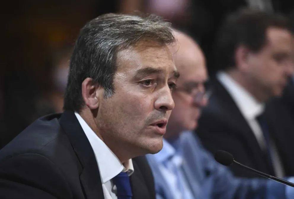 El Gobierno denunció a los involucrados en el supuesto viaje a Lago Escondido