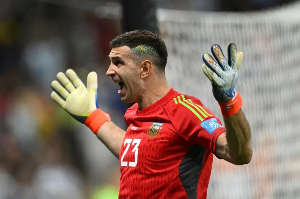 El show de 'Dibu' Martínez en los penales ante Países Bajos