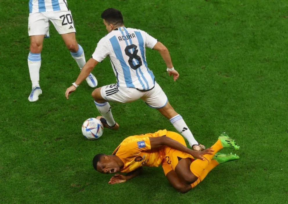 Acuña y Montiel se pierden la semifinal por acumulación de amarillas