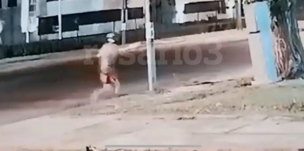 Vídeo: ataque narco a Televisión Litoral bajo la amenaza “vamos a matar un policía todos los días”