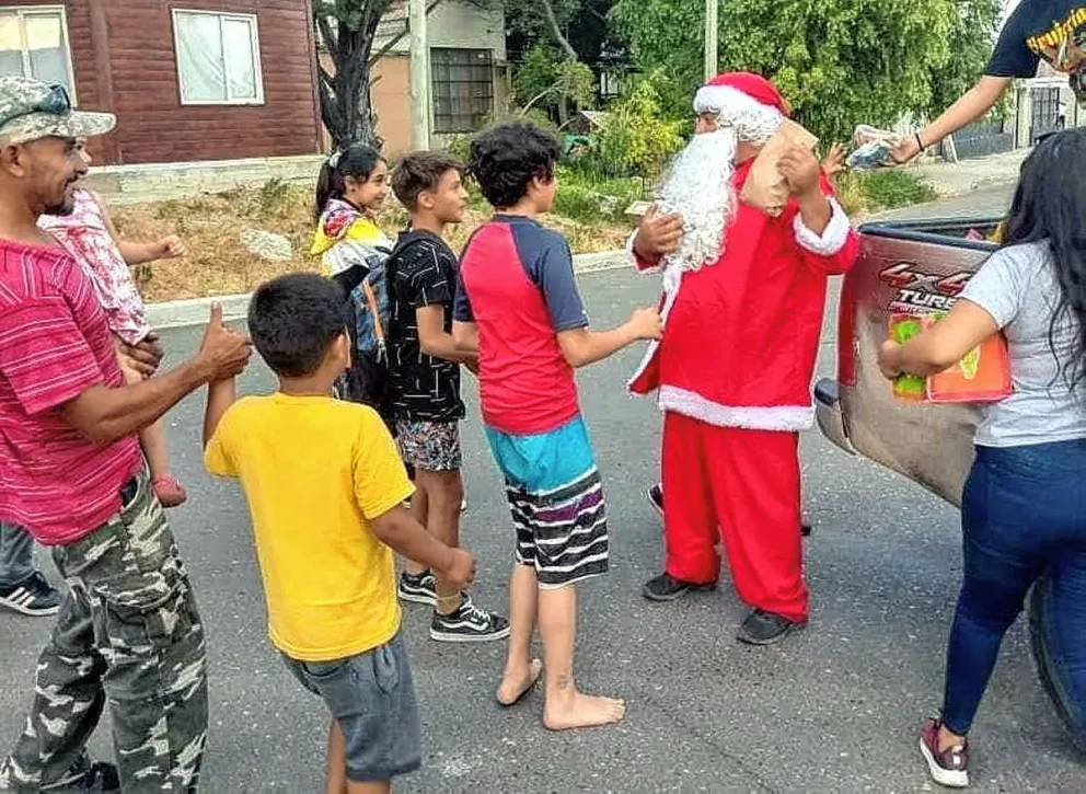 La Vecinal del barrio 25 de Mayo se organiza para agasajar a los niños y niñas en una kermesse navideña