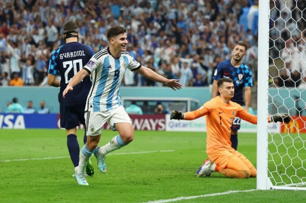 Video: la magistral jugada de Messi en el gol de Julián Álvarez