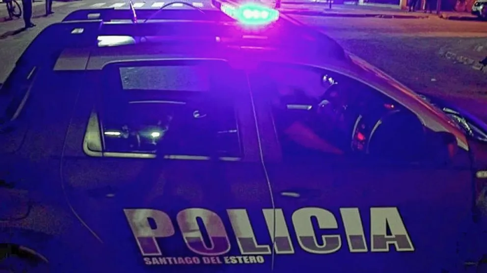 Un adolescente roció con alcohol e intentó prender fuego a su madre por pedirle que colabore en la casa