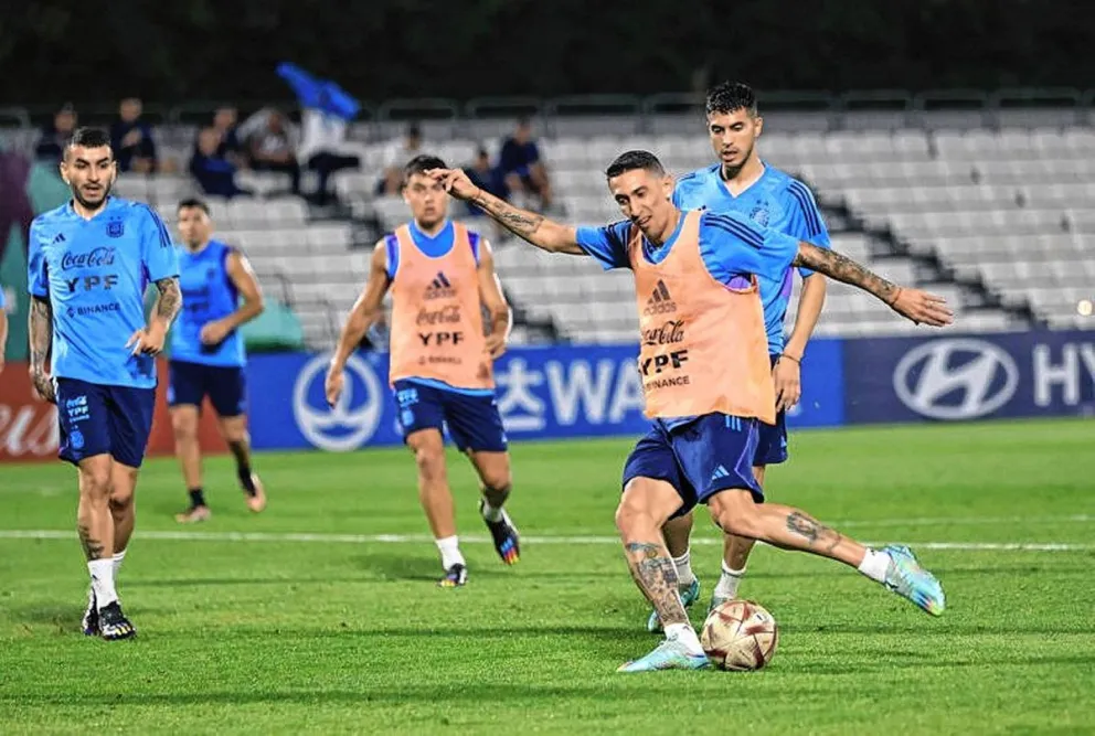 Scaloni probó dos equipos pensando en la final ante Francia