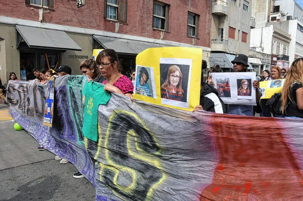 Extenso pedido de los padres del Jardín 406 reclamando justicia