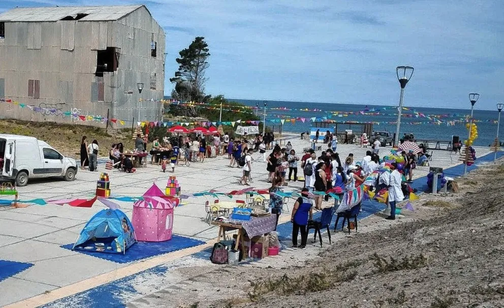 Se desarrolló una kermesse en el paseo costero de Kilómetro 5