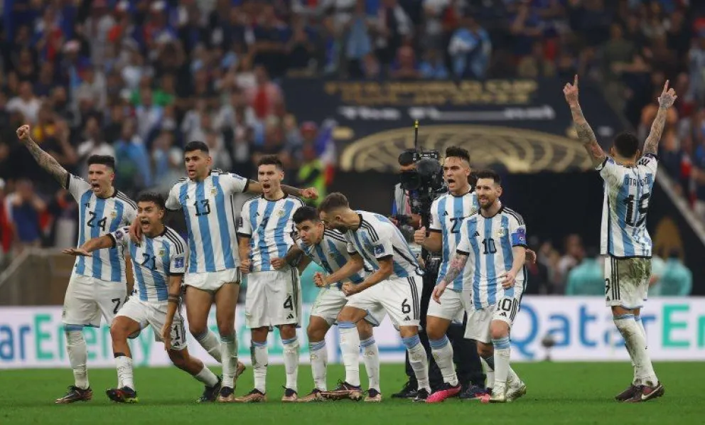 Argentina campeón del mundo: así festejaron los jugadores con la hinchada en el Lusail