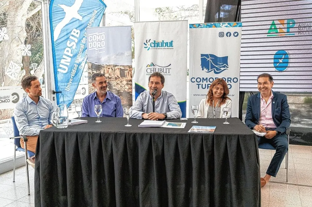 Luque: “Debemos empezar a cuidar seriamente Rocas Coloradas y trabajar para que sea Patrimonio de la Humanidad”