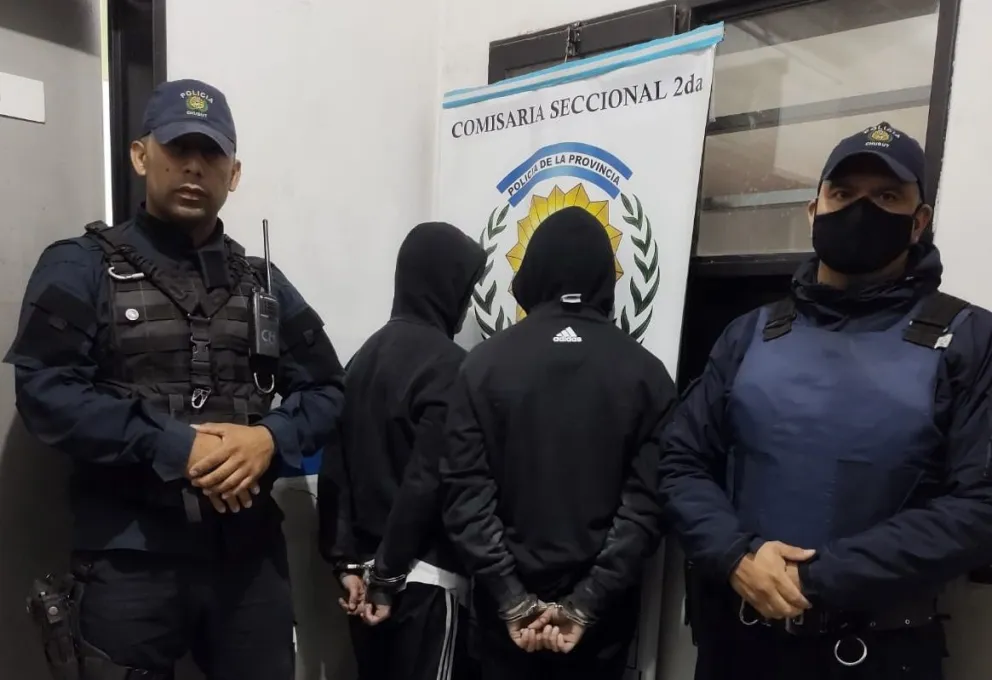 Quisieron ingresar a un taller mecánico y los detuvieron 
