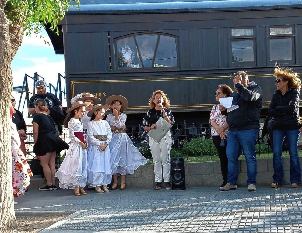 Se realizó emotiva ceremonia para recordar la defensa del ‘vagón 502’, en Puerto Deseado