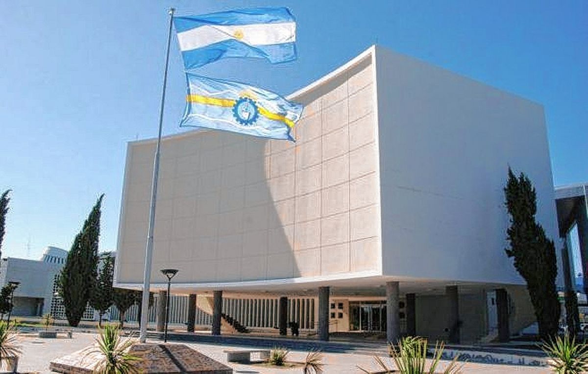 La Legislatura eliminó las PASO en Chubut