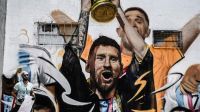 El nuevo mural de Messi levantando la Copa del Mundo de Qatar 2022 en Palermo