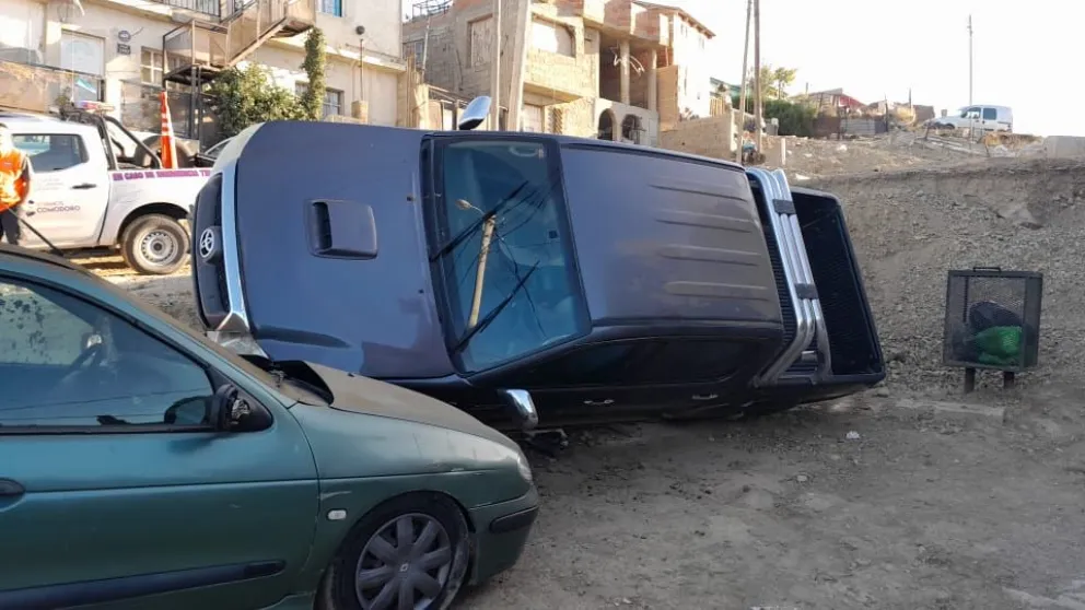 Volcó una camioneta en Barrio Ceferino