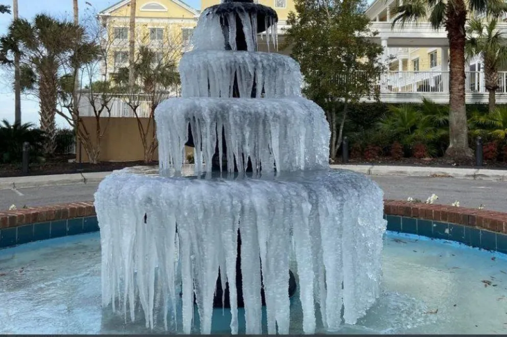 Estados Unidos: tormenta invernal "Elliot" ya deja 22 muertos
