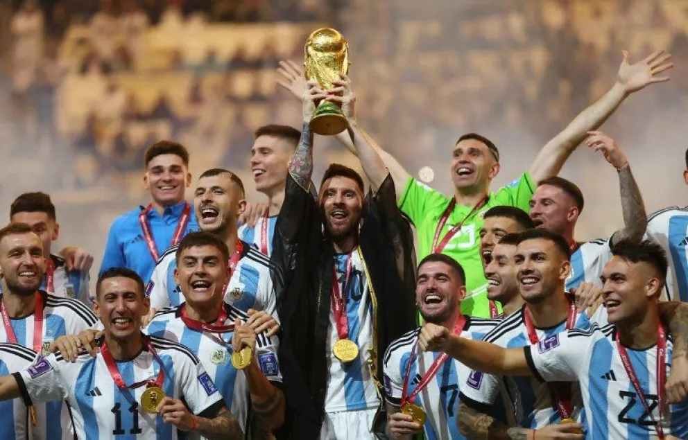 La AFA planea que la Selección argentina juegue dos amistosos en el país para que la gente celebre el título Mundial