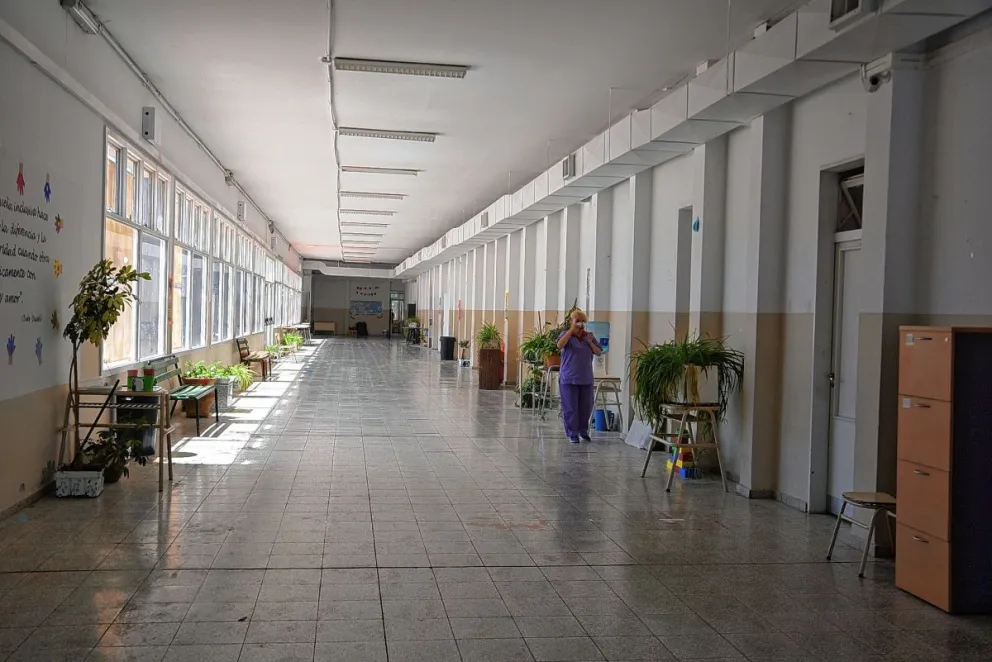 Delincuentes robaron en la Escuela Nº 32 y vaciaron matafuegos