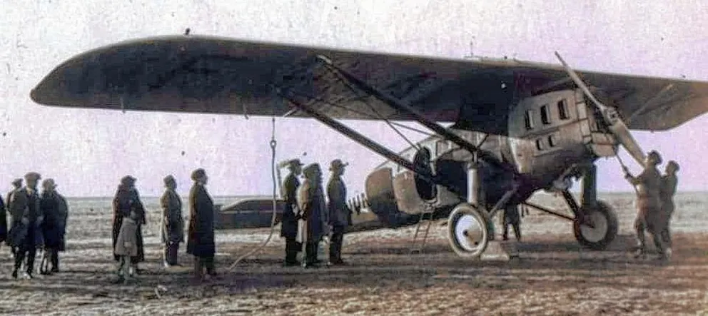 Se inauguró la muestra “ALAS: Los inicios de la aviación en Comodoro Rivadavia”