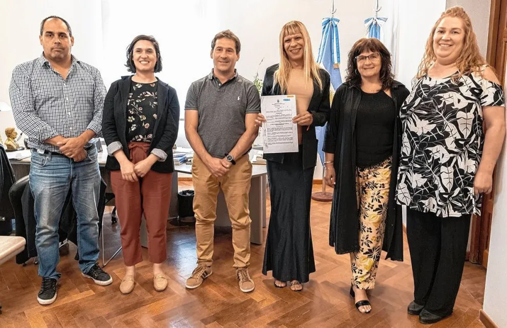 La Municipalidad concretó nueva incorporación de personal a través del cupo laboral trans