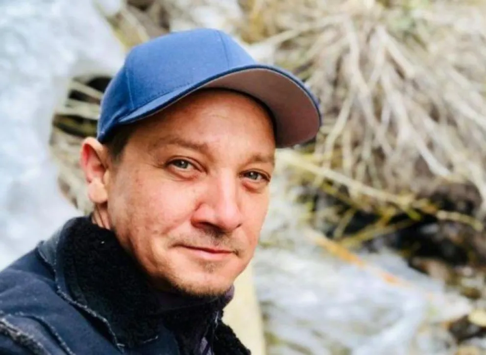 Jeremy Renner reapareció tras el grave accidente que casi le cuesta la vida