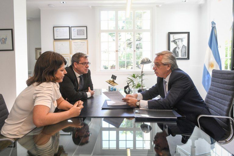 Cámara de Diputados: Alberto Fernández presentó el pedido de juicio político a la Corte