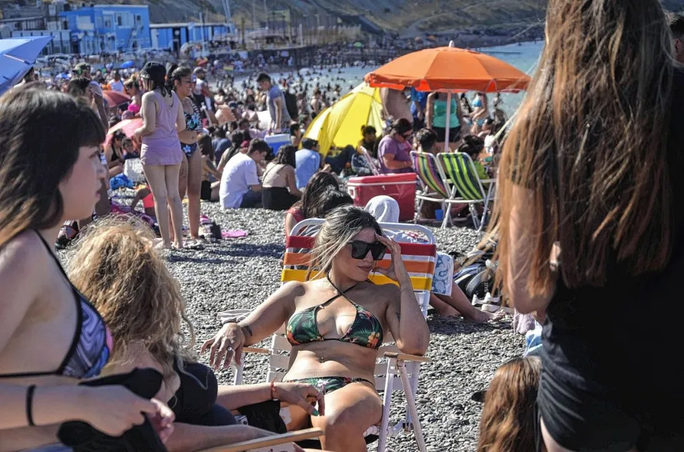 Hasta el domingo la temperatura no  bajaría de los 30 grados en Comodoro