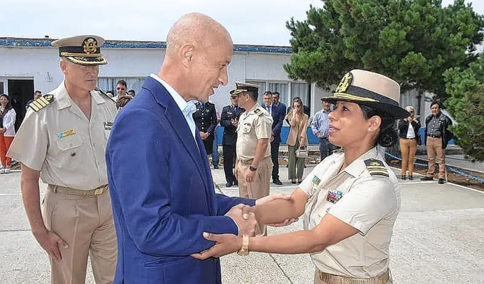 Asumió la primera mujer a cargo de la jefatura de Prefectura Naval Argentina en Caleta Olivia